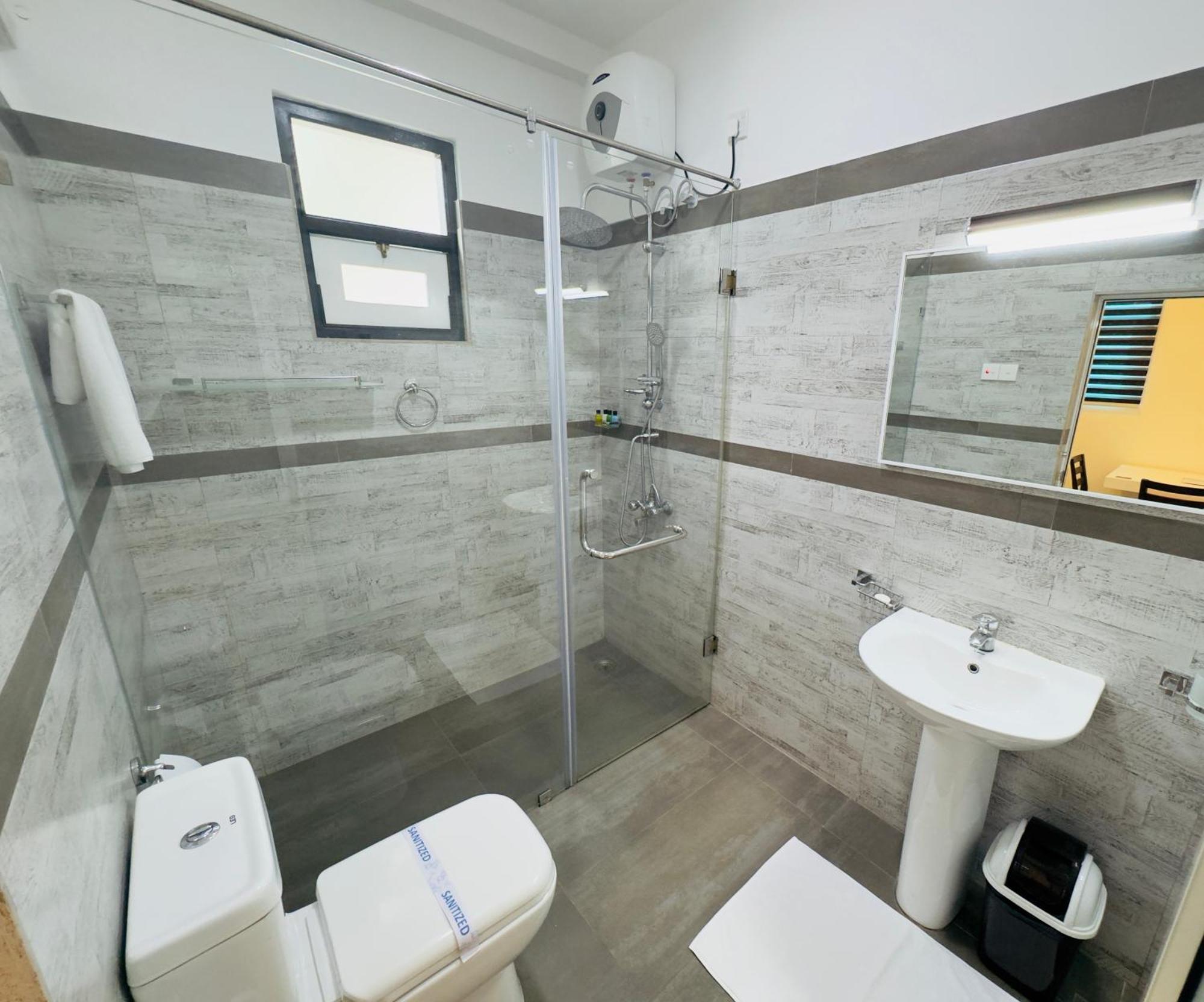 Wetland Resort Negombo Bagian luar foto