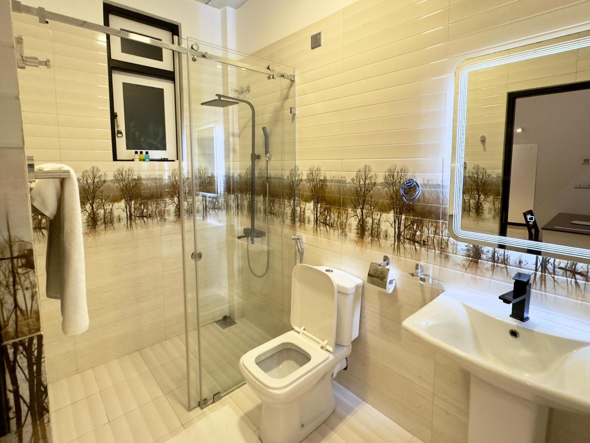 Wetland Resort Negombo Bagian luar foto